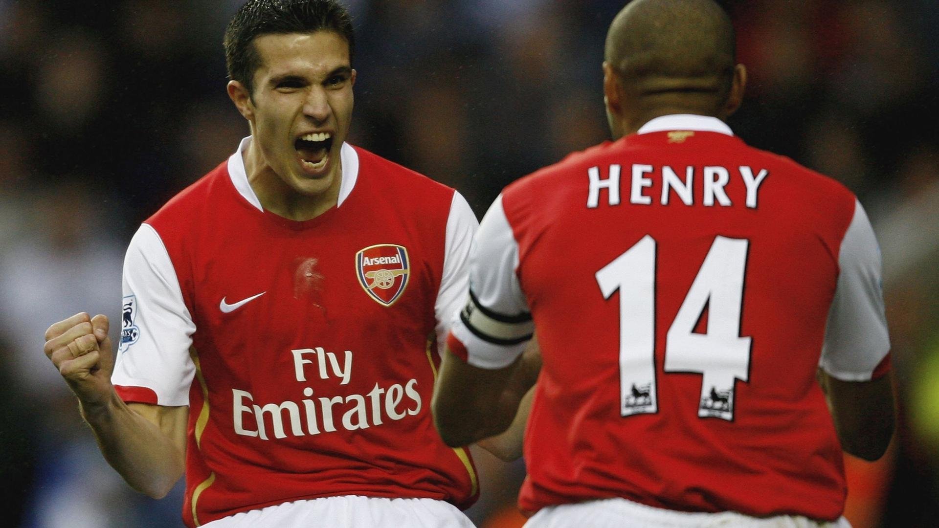 历史上的第一人：首次夺冠的瞬间，第一位冠军